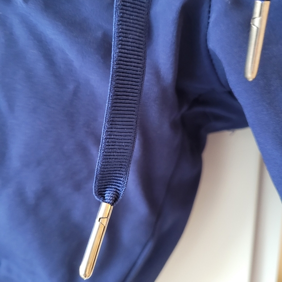 Nursing Uniform - Picture 5 of 7